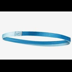 new Nike satin twist headband. Blue NWT